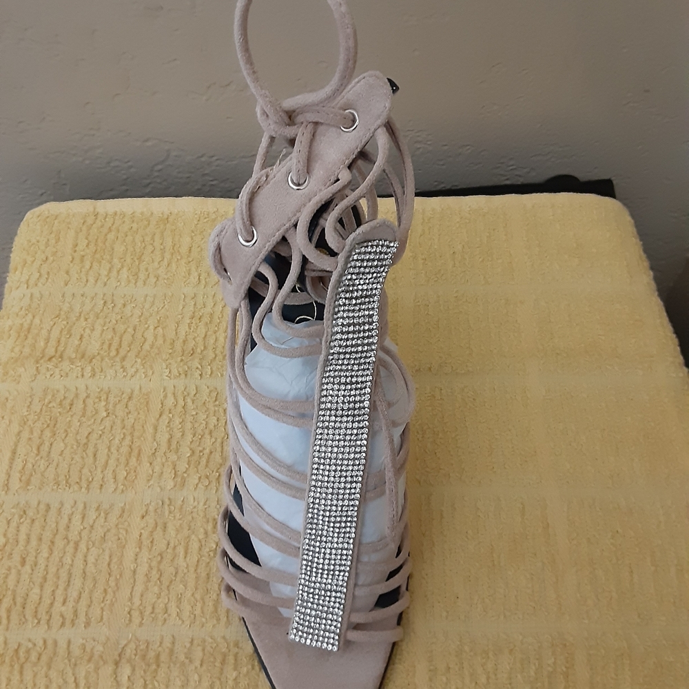 Women shoes